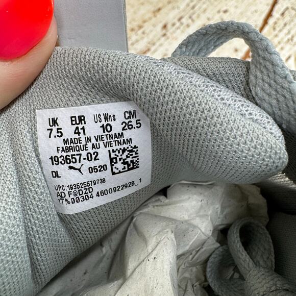 PUMA Women's Cell Magma Cross Trainer 10 NWOB - Picture 9 of 11